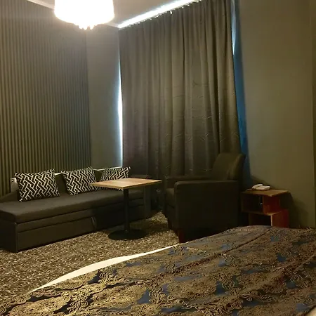 فندق Davinci 4*