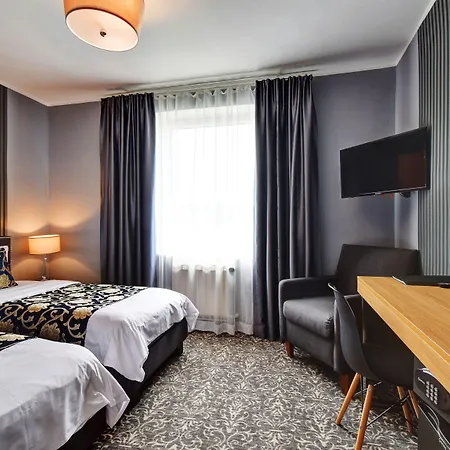 فندق Davinci 4*